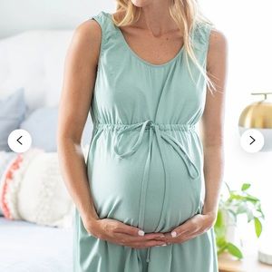 Maternity hospital gown